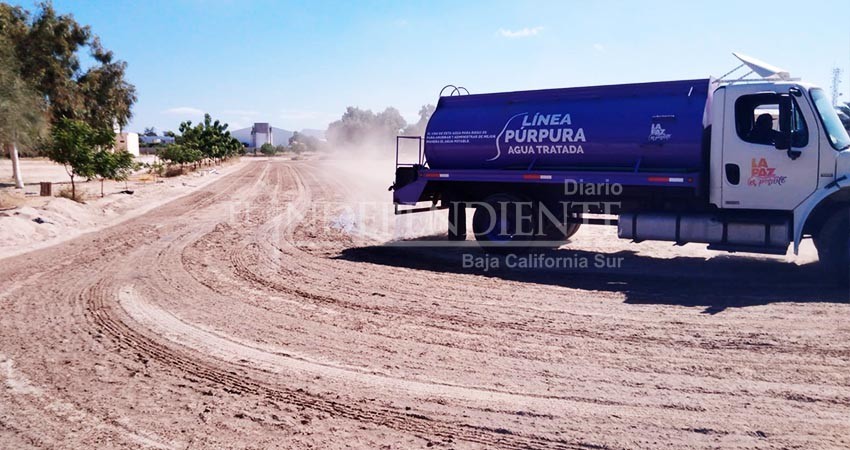 Se Usaron Mil Litros De Agua Tratada Para Regar Bulevares Y Campos