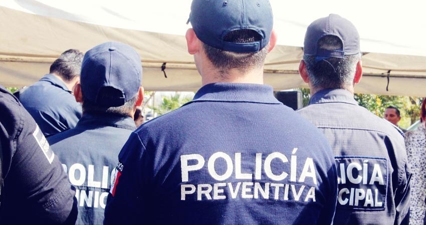 Demandan policías municipales se les incluya en pago de bono de riesgo