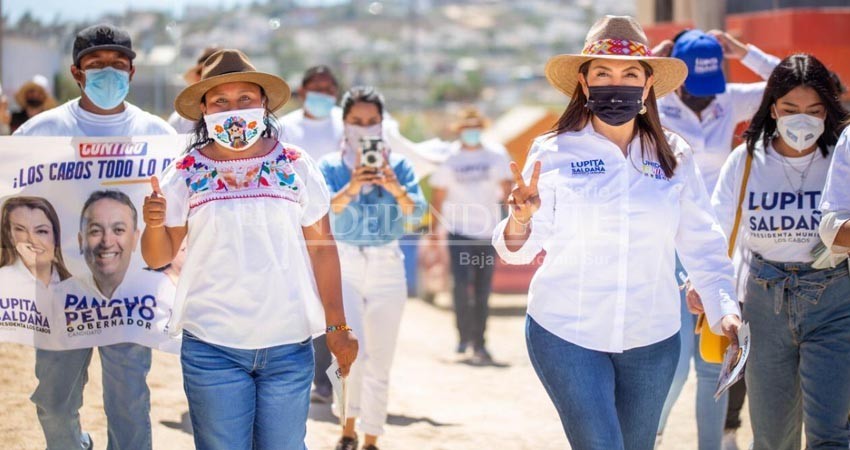 Haremos de Los Cabos un municipio limpio e iluminado: Lupita Saldaña