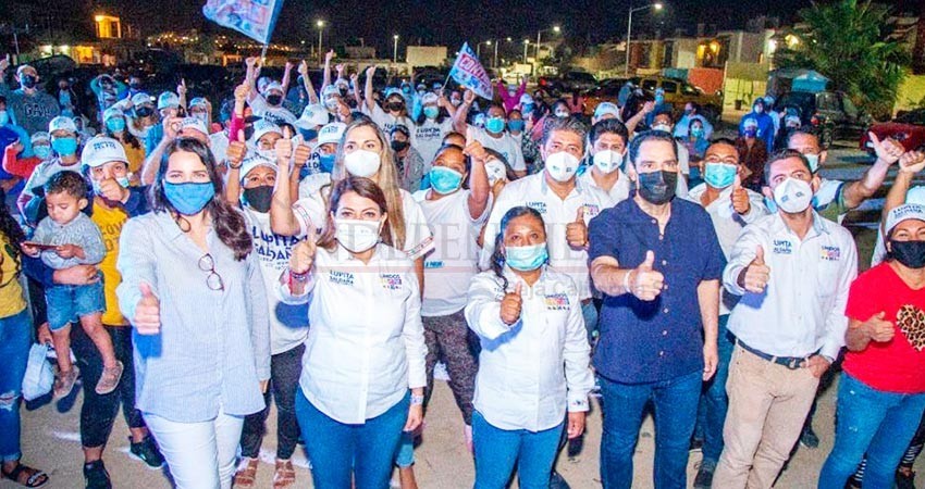 La visita de 10 Senadores respalda el trabajo que hice por BCS: Lupita Saldaña