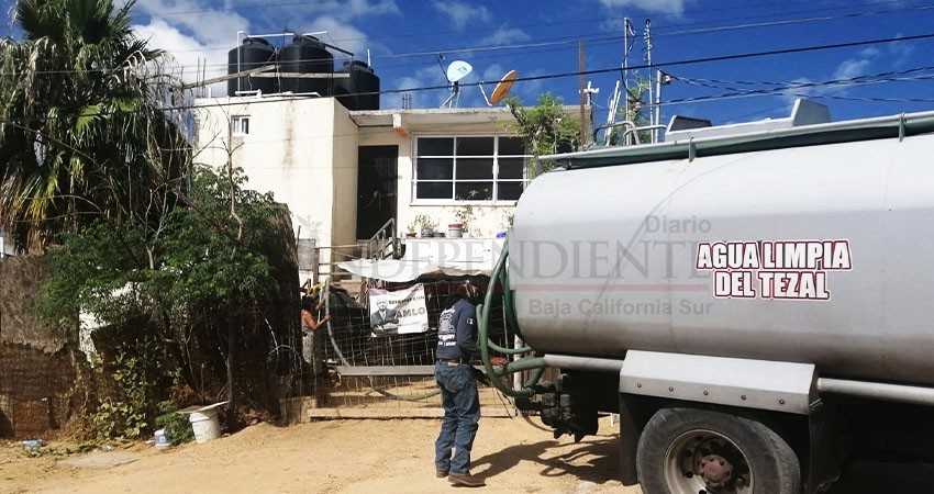 Diariamente Oomsapas LC suministra alrededor de 380 mil litros de agua potable a través del programa “Apoyo en Pipas”