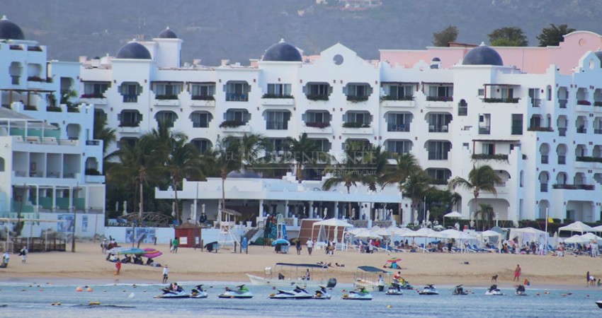 Estancias gratis en Los Cabos a turistas que den positivo a Covid-19 