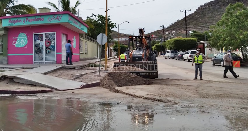 Limpia Servicios Públicos de La Paz  vialidades afectadas por las lluvias