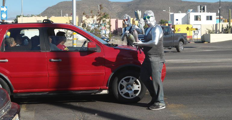 Lo hacemos para sobrevivir y no delinquir