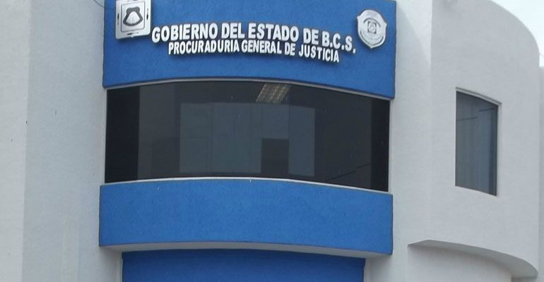 Sondeo revela desconfianza de ciudadanos hacia los organismo encargados de impartir justicia