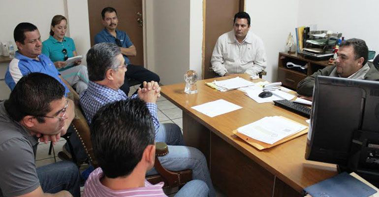 Se reúne el INSUDE con la Asociación de Karate; trabajaran para sacar compromisos adquiridos