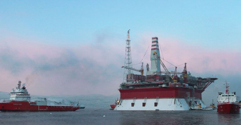 Contratistas despluman a la petrolera Pemex: México mira hacia otro lado mientras