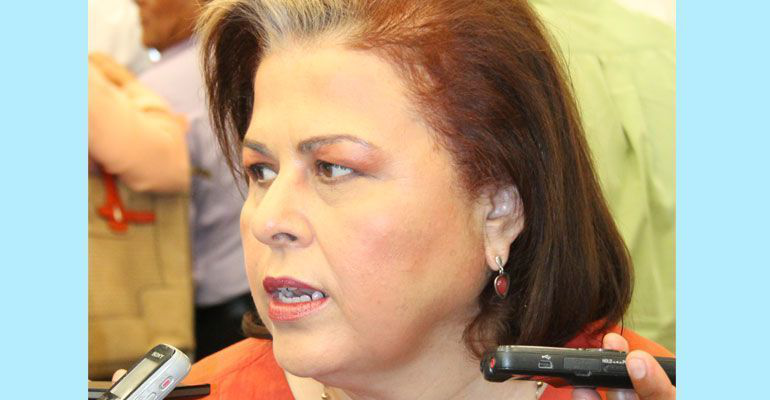 Acepta Esthela Ponce propuesta del PRI; Será diputada federal