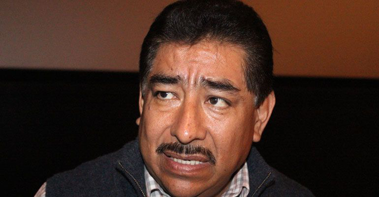 Advierte SEP que maestros inconformes pudieran iniciar paros de labores; piden más horas de labores