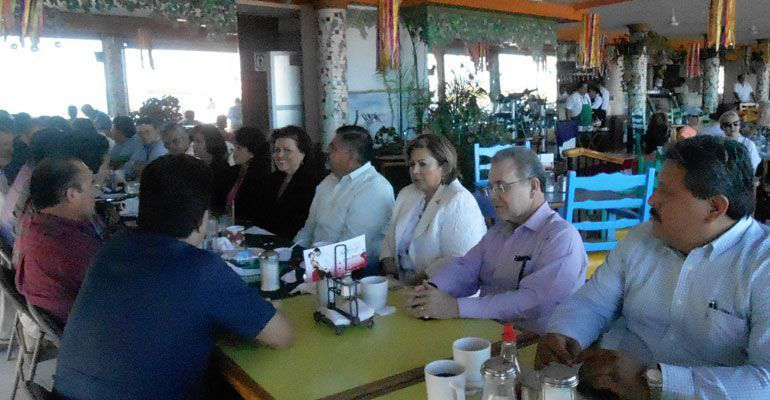 Aun no confirma el CEN del PRI candidatura de Esthela Ponce a diputada federal