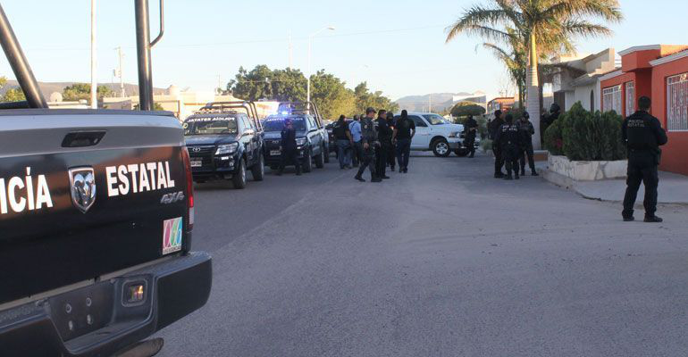 Encuentran una granada de fragmentación y un arma de fuego en la colonia Las Américas