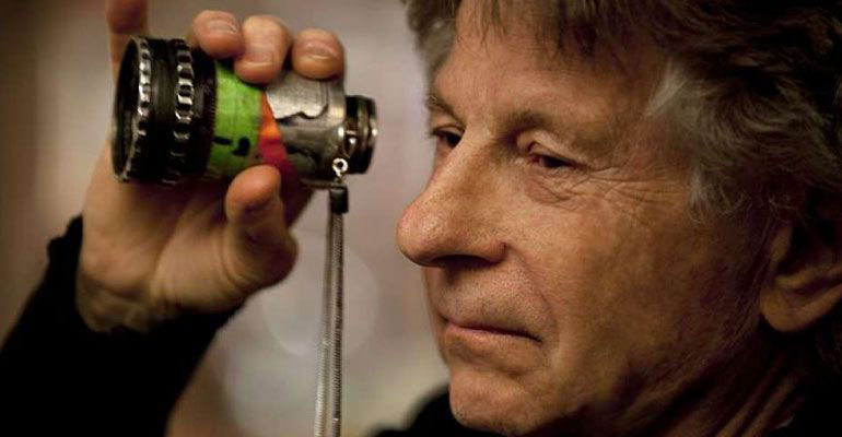 Aplazan proceso de extradición de Polanski a EU