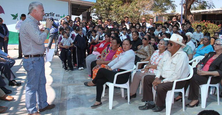 Supera Comondú el olvido por décadas de infraestructura urbana y social