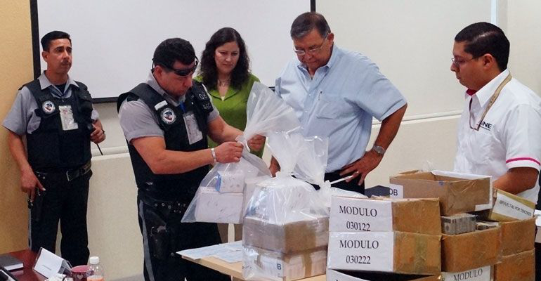 INE resguarda 1,214 credenciales de Sudcalifornianos; estos podrán recogerla después de 7 de junio