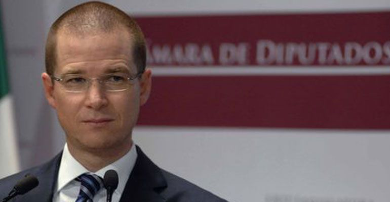 Diputados del PAN buscarán revertir la reforma fiscal