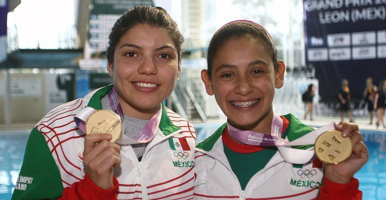 Sudcalifornianas Gaby Agúndez y Karla Rivas logran oro en plataforma 10m sincronizados femenil