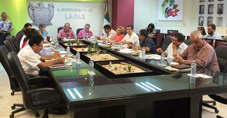 El Ayuntamiento de La Paz y SAT unirán esfuerzos para reducir el número de contribuyentes incumplidos