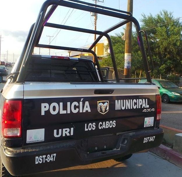 Ladrones armados y en moto despojan a transeúnte de más de 20’000 mil pesos en BCS