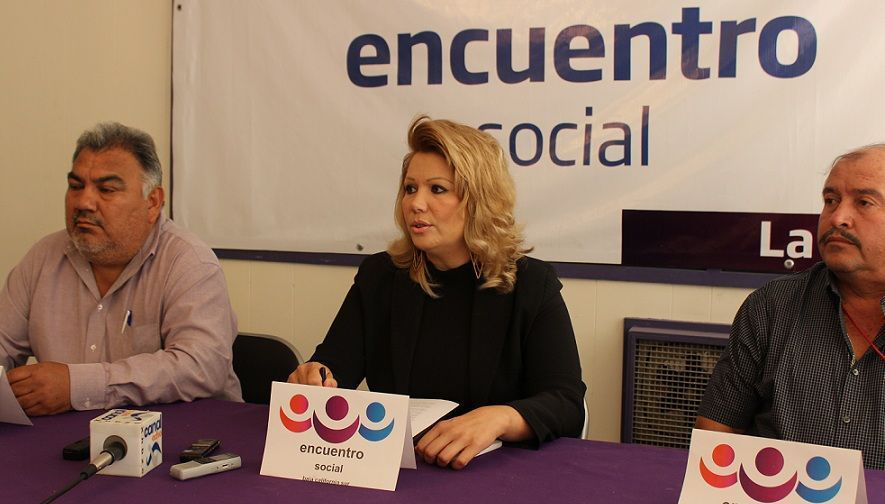 Arremete Elizabeth Wayas contra Coparmex; aseguraba que no fue incluida en la encuesta