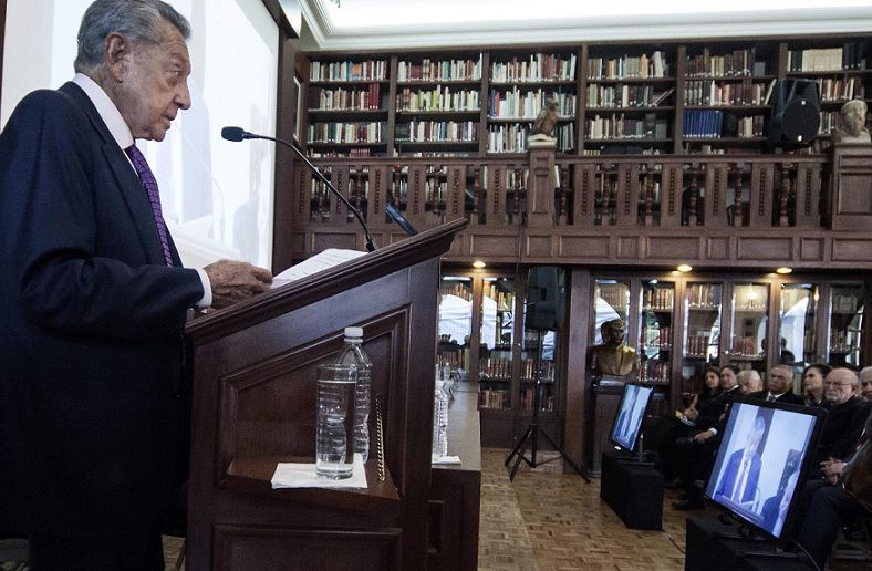 Conmemoran 32 aniversario luctuoso de ex presidente Miguel Alemán