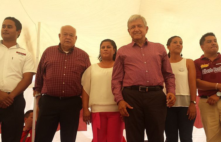 Visita AMLO Los Cabos, invita a seguidores de MORENA a votar por sus candidatos