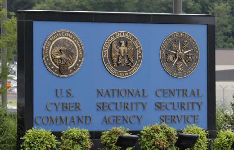 Bloquea senado de EEUU ley para terminar con la recogida de datos de la NSA