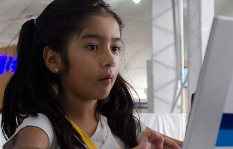 Tips: El contrato padres @ hijos para el buen uso de Internet