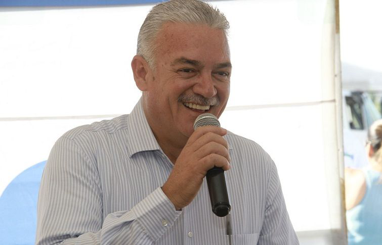 Realiza gira de despedida el gobernador Marcos Covarrubias