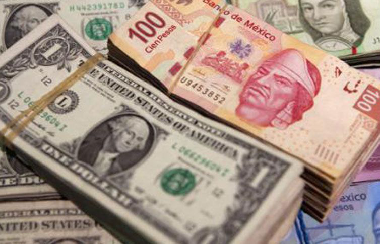 Cae la moneda mexicana, se cotiza el dólar en 16.50