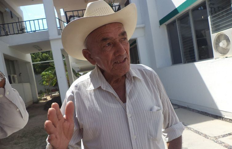 ACUSAN… Todo esto es una farsa, es más de lo mismo; promesas, promesas y promesas: Campesinos