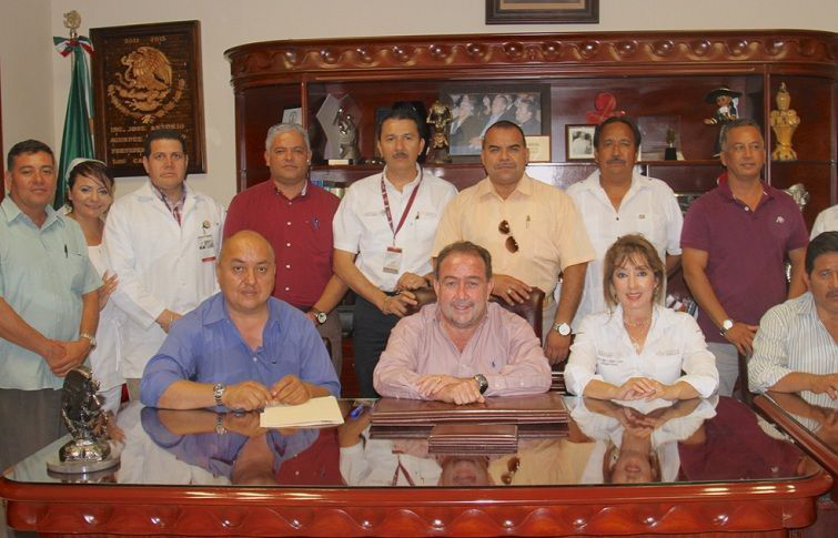 Firman Convenio para donación de terreno donde se construirá la clínica del ISSSTE en CSL