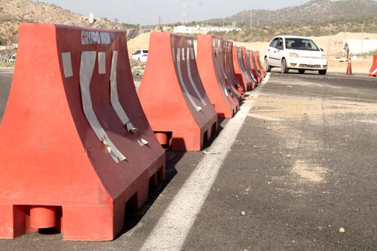 Una trampa mortal, las obras de reparación en el  corredor turístico, señalan automovilistas