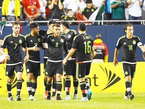 Nueva fecha para el EU-México por un boleto a Confederaciones