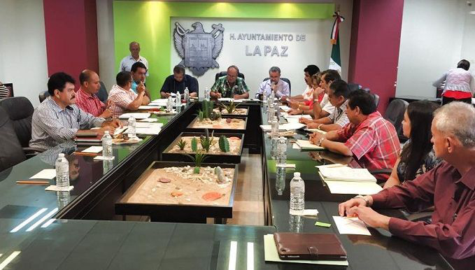 Firman convenio el Ayuntamiento de La Paz y la CFE para ejecutar obras de electrificación en el municipio