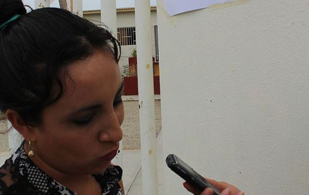 Sin notificación alguna, maestra en condición de compensada denuncia que fue dada de baja