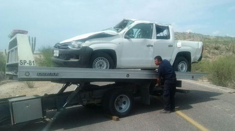 Tres lesionados tras volcadura en Melitón Albañez