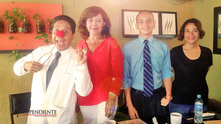 Continúan conferencias y talleres del Dr. Jaja