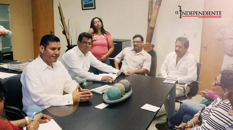 Reconoce la CNTE voluntad del gobierno de Carlos Mendoza