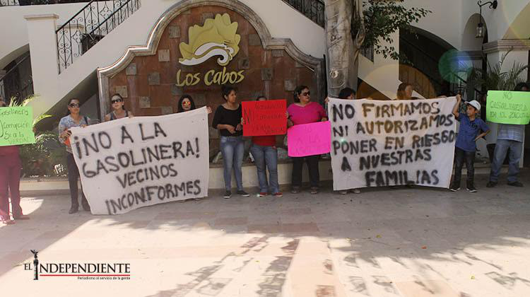 Continúan las protestas de colonos de El Zacatal por construcción de gasolinera
