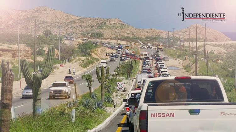 Sobre advertencia no hay engaño: Accidente por las obras en la carretera generó fila de 4 kilómetros