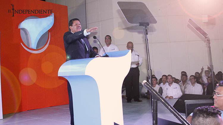 Se compromete el alcalde AMV a revisar el acuerdo sobre proyecto minero