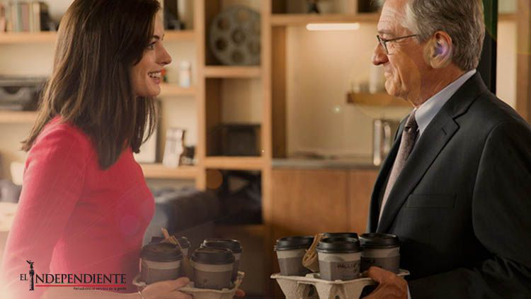 'Pasante de moda' se estrena en salas nacionales