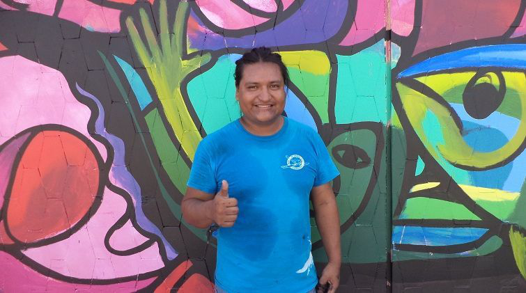 Prefiero pintar un mural para la gente aunque no me paguen, que un cuadro para un extranjero