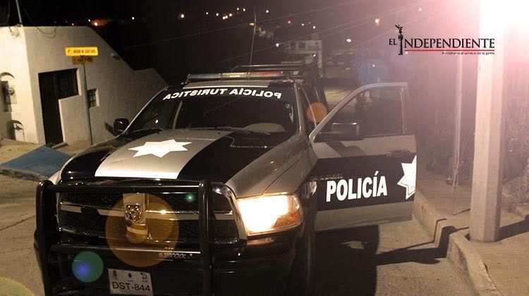 Ya no quiso vivir más, y se clavó un cuchillo en el cuello