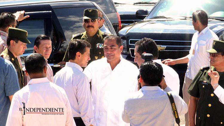 Ofrece EPN respaldo al Alcalde para la construcción de nueva desalinizadora en Los Cabos