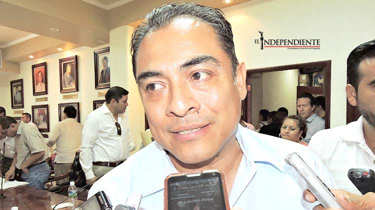 Nómina de apoyo será responsabilidad del Gobierno del Estado, advierte De la Rosa