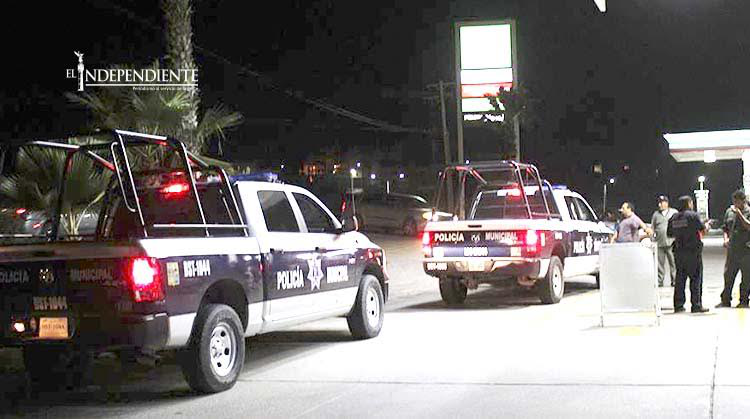 De nueva cuenta asaltan a mano armada una gasolinera en Los Cabos