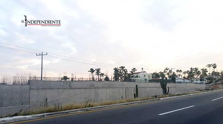 Confirmado… El muro de la Transpeninsular no será derrumbado