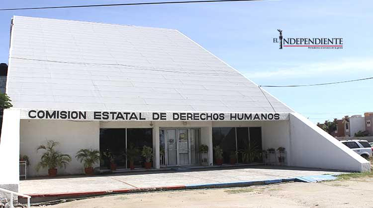 Impera desorden administrativo en la CEDH y OOMSAPA de La Paz y Loreto