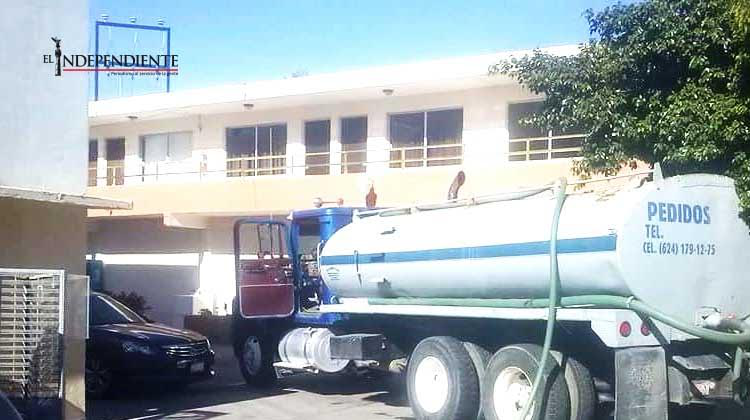 Obliga OOMSAPAS a los piperos a entregar agua limpia para evitar el dengue y Chikungunya